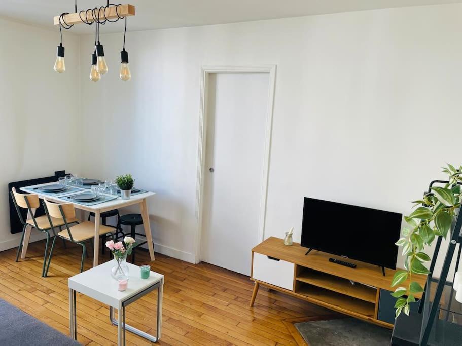 Charming & Cocooning Flat - Canal De L'Ourq Пантен Екстериор снимка